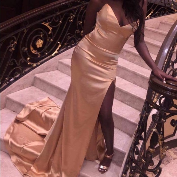 Gold handmade silk prom dress - Picture 2 of 4